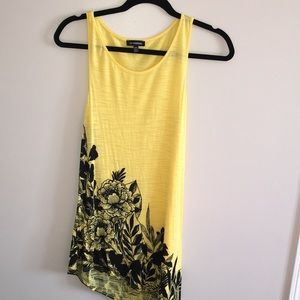 Le Chateau sleeveless asymmetrical yellow shirt